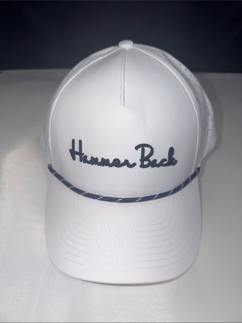 NWT Hammer Back “MULLIGAN” White Golf Hat Rope Snapback Performance Cap One Size